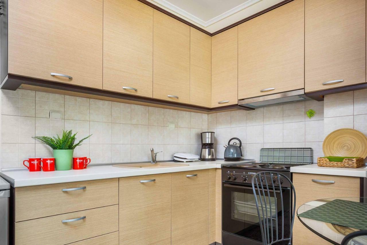Nikopolis Bus Corner Apartment *