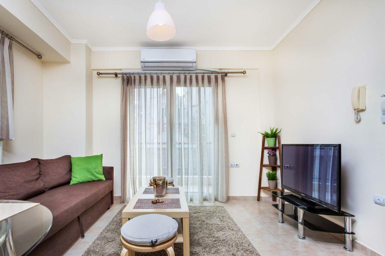 Nikopolis Bus Corner Apartment *